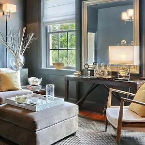  Apartment Romancing The Jones United States